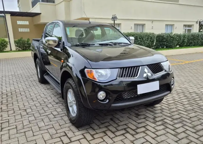 Mitsubishi L200 Triton HPE 3.2 CD TB Int.diesel AUT 2008