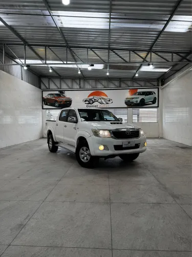 Toyota Hilux CD D4-d 4X4 2.5 16V 102cv TB Dies. 2008