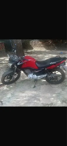 Moto muito Conservada -R$ 10.000