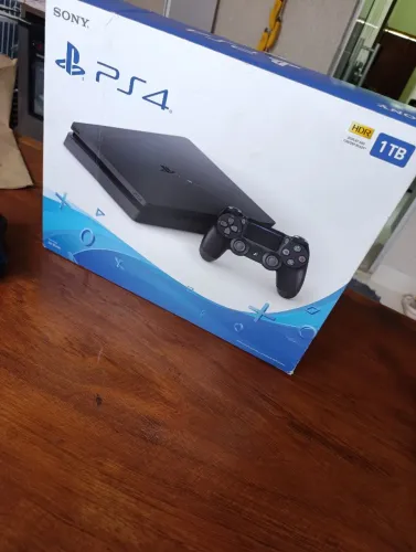 Ps4 super conservado! Único dono