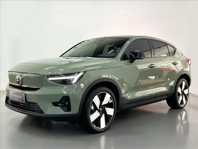 Volvo C40 Twin Ultimate (elétrico) 2024