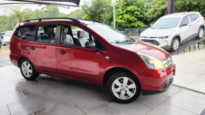 Nissan Livina Grand 1.8 16V Flex Fuel Aut. 2010