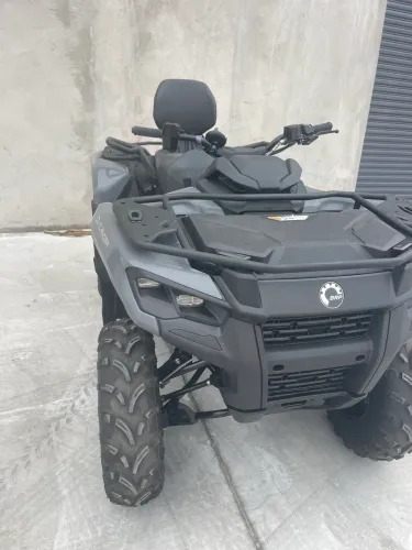 Quadricíclo can am 500 max 650 cc
