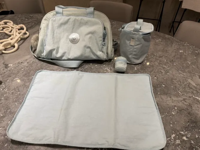 Bolsa Kipling Maternidade - Fraldas bebê. diaper bag Kipling