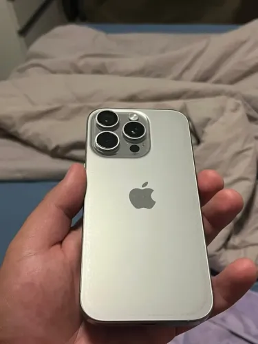 iPhone 16 pro 128gb todo original