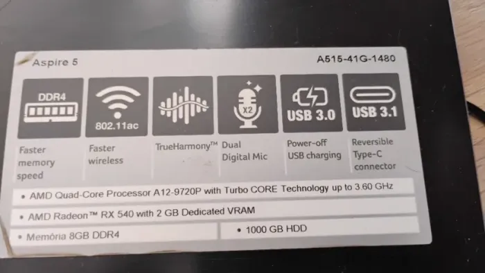 Notebook acer AMD12 de 3,6Ghz / 8Gb DDR4 / placa de video 2gb , tela 15,6
