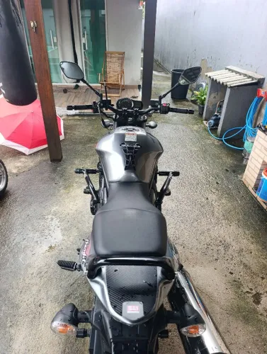Vendo moto Bandit 2011 , nova vistoriado 2026