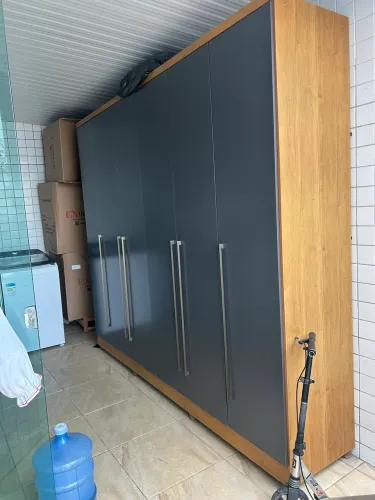 Guarda roupa novíssimo 1150,00