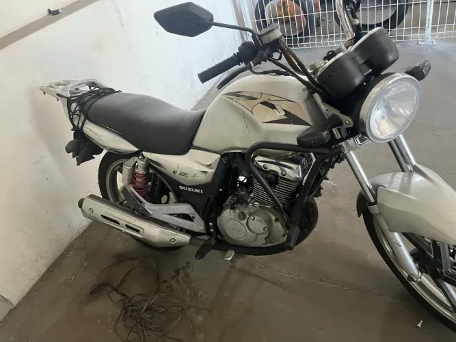 Suzuki gsr 150i