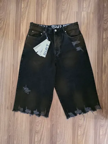 Calça Capri Piet Black