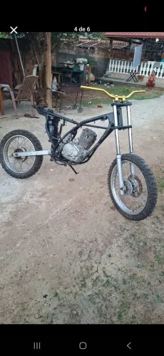 Vendo ou troco agrale com motor de strada 200 em dia motor funciona 