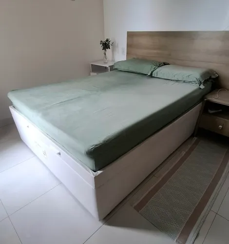 Cama de Casal Eco Premium com Baú + Colchão de Espuma D45