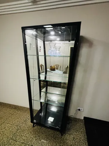 Cristaleira Estilo Moderno Laqueada Preta