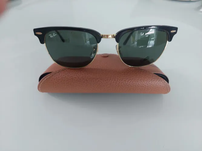 ÓCULOS UNISEX RAY-BAN - CLUBMASTER WO365