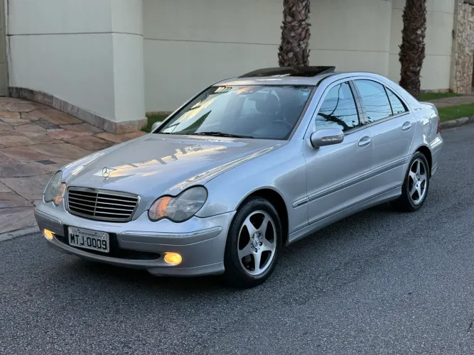Mercedes-Benz C-200 Kompressor 2.0 V6 16V 4P Aut. 2002