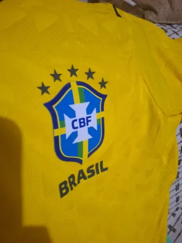 Camisa Brasil versão jogador