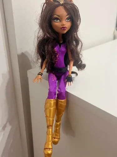 Monster High Clawdeen Music Festival