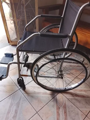 Cadeira de rodas nova oportunidade