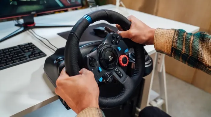 Volante Logitech G29 - Estado de Novo (Usado apenas 3x) - Retirada em mãos somente venda!
