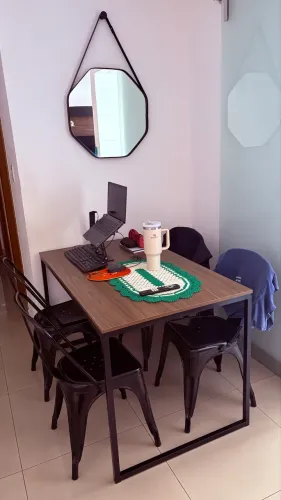 Kit Móveis Estilo Industrial - Mesa + 4 Cadeiras + Aparador + Mesinha + Prateleira