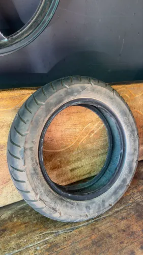 Pneu fluo 2025 scooter 