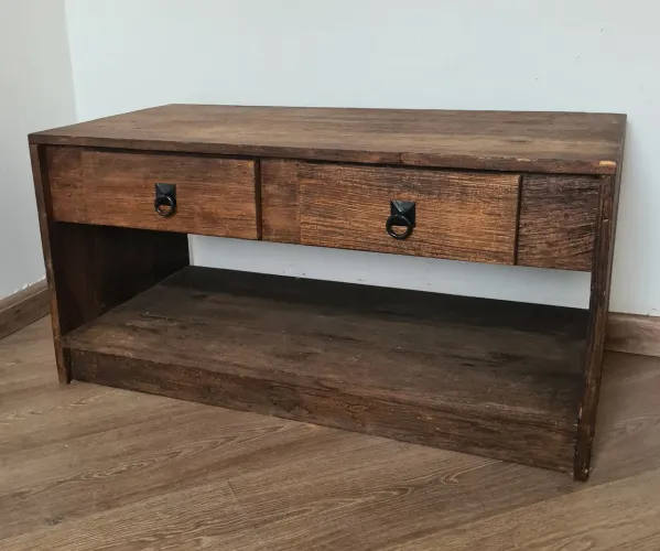 Aparador / Rack rústico de madeira maciça com 100 cm de comprto, 50 cm de profundidade 