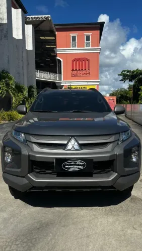Mitsubishi L200 Tri. S. Outd. Plus 2.4 4X4 Die. AUT 2025