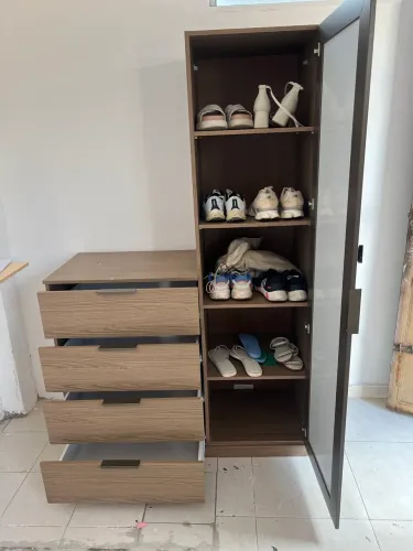 Cômoda com espelho 