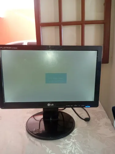 Vende-se monitor lg flatron w1642c