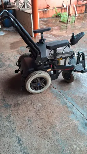 Cadeira de rodas ottobock b400