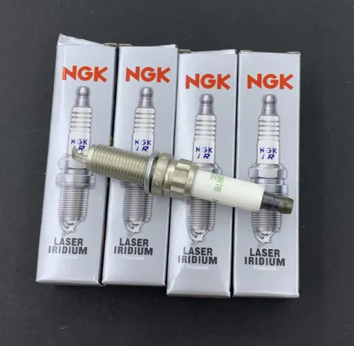 Velas Ngk Ilzkbr7b8dg Iridium Citroen Peugeot 1.6 16v Thp