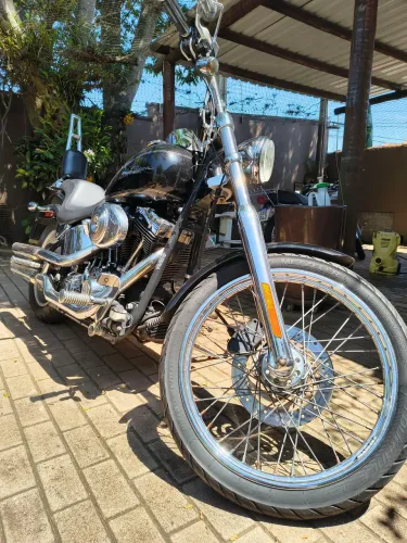 Vendo Harley Davidson icônica modelo softail deuce 2004