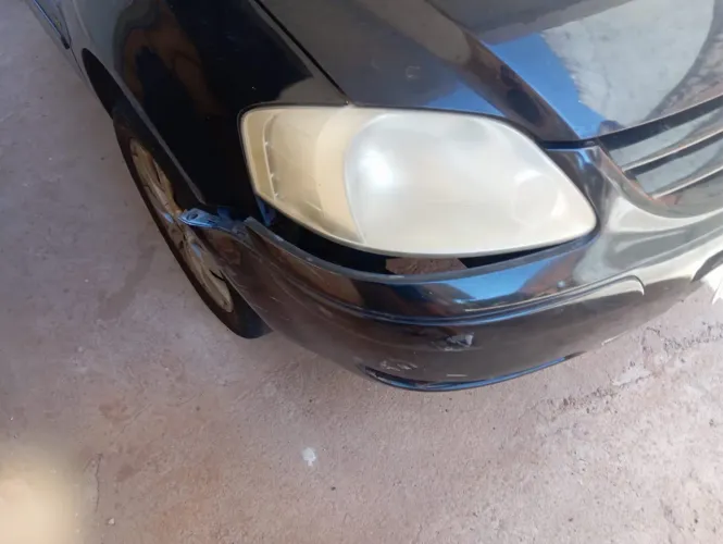 Volkswagen Fox Plus 1.6mi/ 1.6mi Total Flex 8V 4P 2006