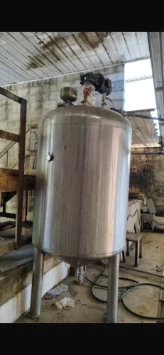 Tanque misturador em inox 2200L 