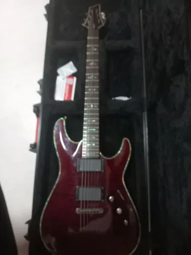 Guitarra schecter hellraiser c1 NAO ACOMPANHA CASE