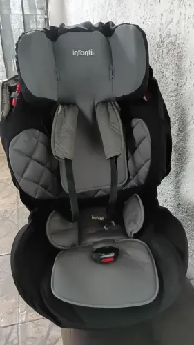 Cadeirinha carro Infantil
