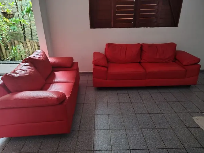 Conjunto de sofá de courino a venda