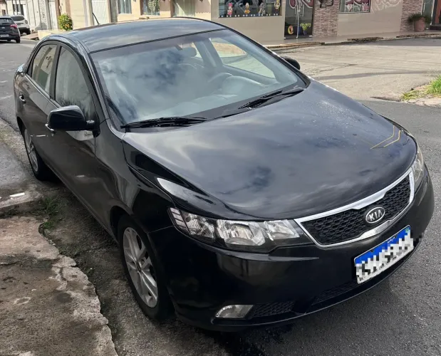 Kia Motors Cerato 1.6 16V Mec. 2011