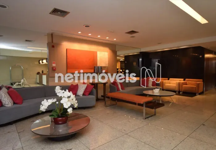Excelente apartamento de 01 quarto, mobiliado e com ar condicionado no bairro Lourdes.
