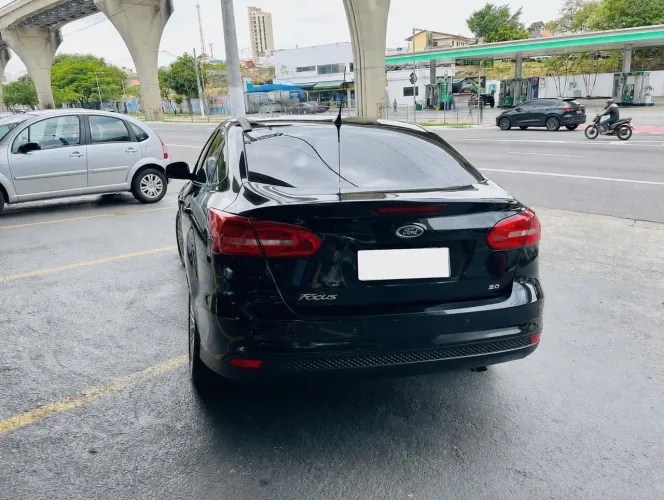 Ford Focus Fastback Se/se Plus 2.0 Flex Aut. 2017