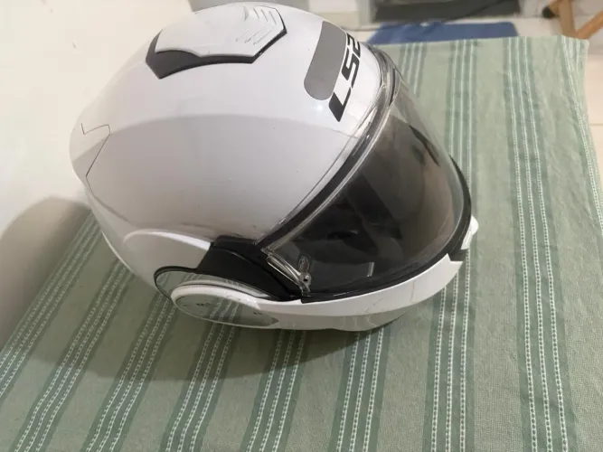 Capacete LS2 valiant