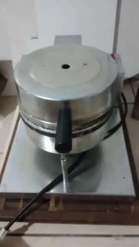 Máquina de cascão
