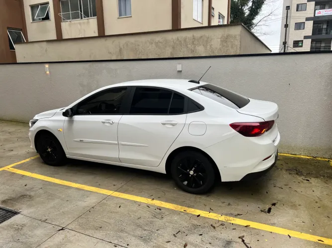 Chevrolet Onix Plus LTZ 1.0 12V TB Flex Mec. 4P 2020