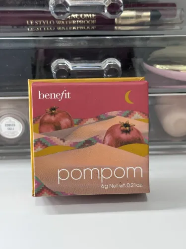 Blush em pó Benefit 