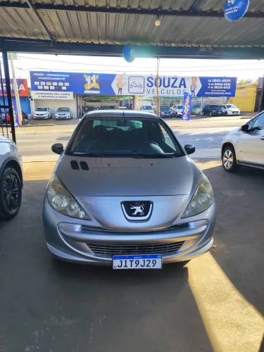 Peugeot 207 XR 1.4 Flex 8V 3P 2012