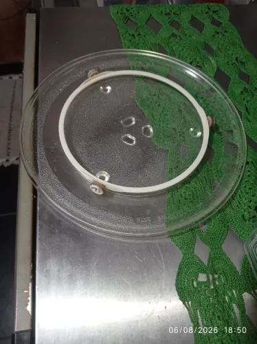 Prato de microondas 20 litros c rodinha de brinde . Compatível com modelo Eletrolux