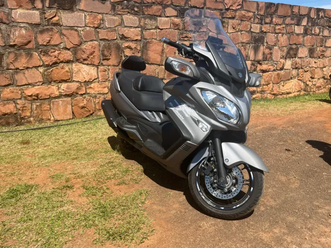 Suzuki Burgman Executive 650