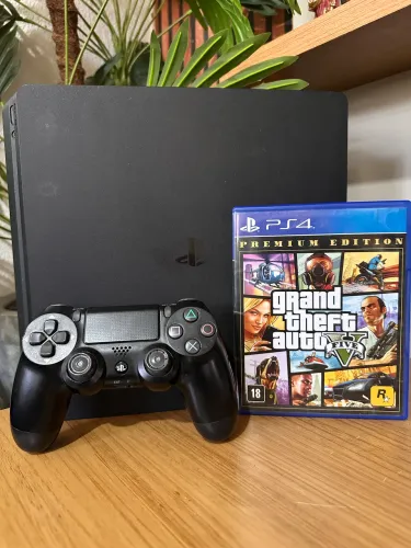 Ps4 slim +Gta 5