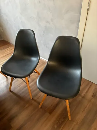 Kit com 2 Cadeiras Charles Eames Preta Original