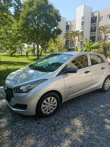 Hyundai HB20 Unique 1.0 Flex 12V Mec. 2019